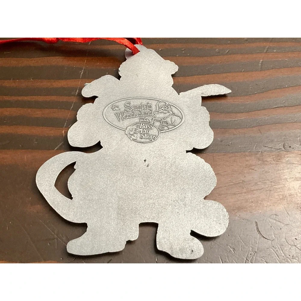 Bass Pro Shops‎ Santa's Wonderland Silver Metal Ornament Christmas Holiday